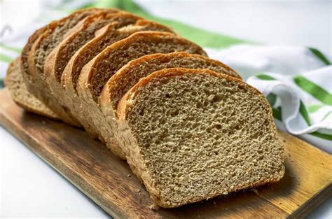 The Benefits of Making Your Own Nutritious Wheat Loaf