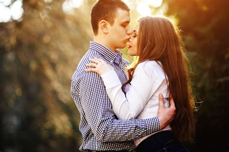 The Connection between Nose Kiss Dreams and Romantic Bonds