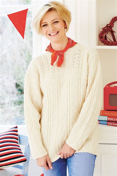 The Craft of Knitting: Fashion Your Own Comfortable Jumpers