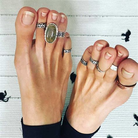 The Cryptic Meanings: Decrypting the Placement of Toe Rings