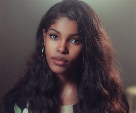 The Early Life of Diamond White: From Small Town Girl to Rising Star
