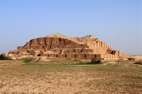 The Enchanting Architecture of the Mesopotamian Region