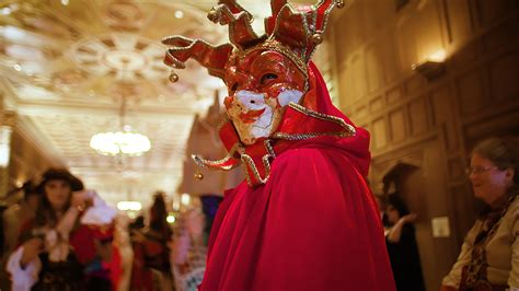 The Enchantment of Masquerade Balls: An Entranceway to Fantasies