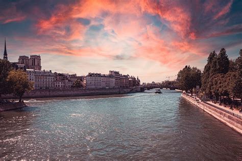 The Enchantment of Paris: Revealing the Enigmatic Capital of Romance