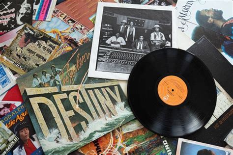 The Enduring Allure: Why Vinyl Records Continue to Enchant Modern Generations