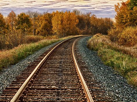 The Enthralling Past of Railroad Tracks