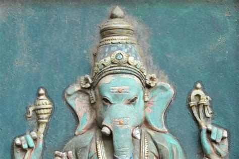 The Essence of Ganesha's Visionary Encounters: An Insightful Perspective