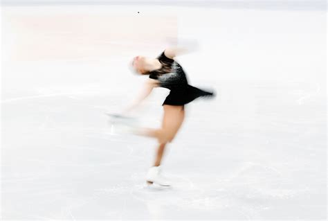 The Fascinating Science Behind Figure Skating's Extraordinary Maneuvers