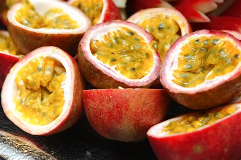 The Future of Passion Fruit: Innovations and Trends in the World of Exotic Tastes