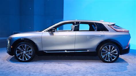 The Future of Sustainable Mobility: The Rise of All-New Electric SUVs