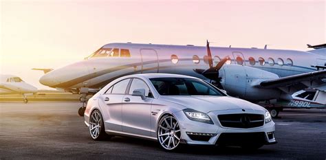 The Glamorous Life of Allen Benz: Luxury and Extravagance