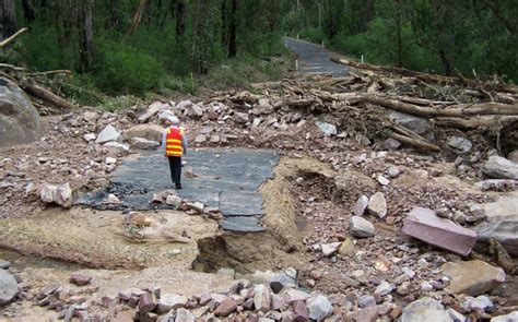 The Impact of an Astonishing Landslide on the Surrounding Environment