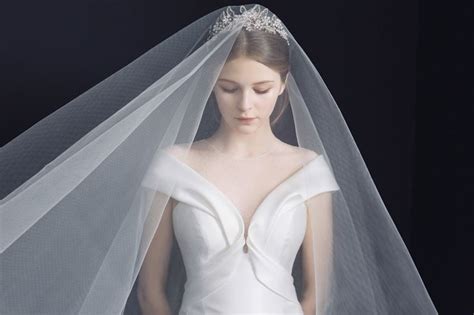 The Impact of the Ivory Gown: Exploring its Psychological Influence on Brides