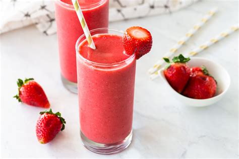 The Irresistible Flavor Combination: Juicy Strawberries and Smooth Cream