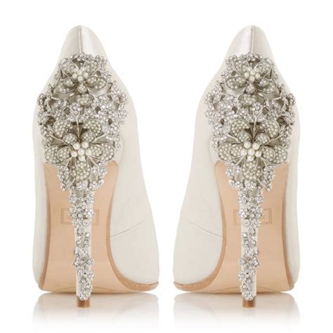 The Latest Trends in Bridal Footwear