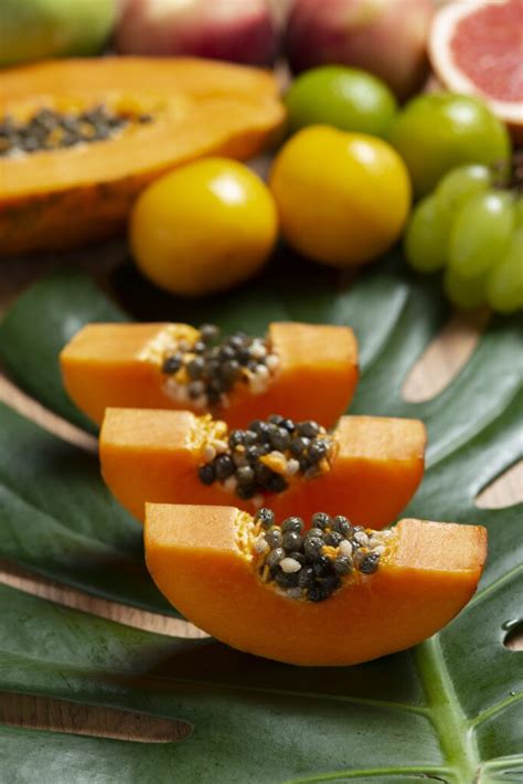 The Nutritional Powerhouse: Exploring the Health Benefits of Papaya