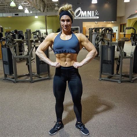 The Perfect Package: Amanda Leigh's Impressive Height and Physique