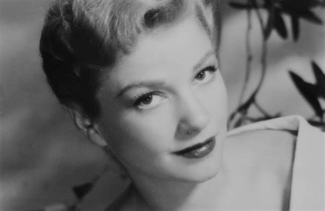 The Personal Life of Anne Baxter: Relationships and Family