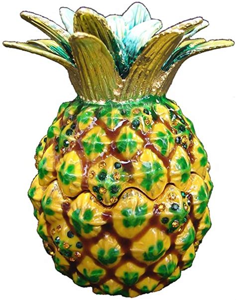 The Pineapple as a Feng Shui Symbol: Attracting Positive Energy and Promoting Harmonious Vibrations