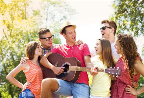 The Power of Singing: Strengthening Friendships through Music
