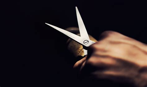 The Profound Symbolism of Scissors in the Interpretation of Dreams