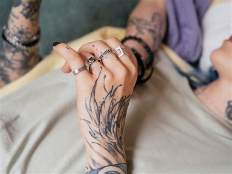 The Pros and Cons of Getting a Tattoo on Your Palm: Things to Consider