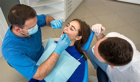 The Relationship Between Dental Well-being and Personal Confidence