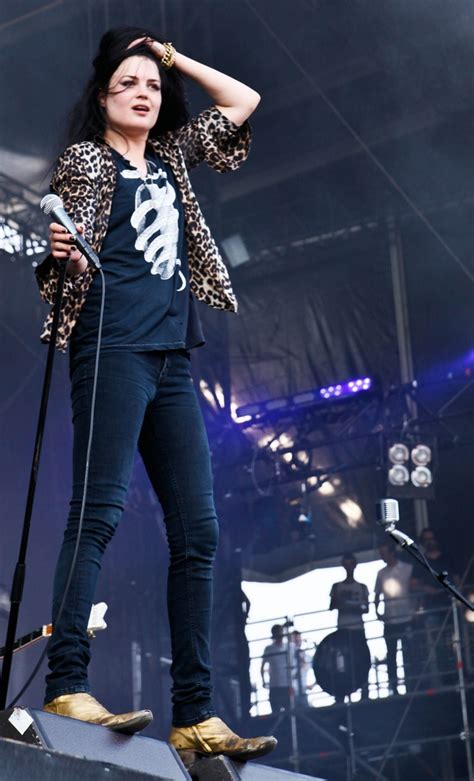 The Rock Goddess: Alison Mosshart's Iconic Style and Figure