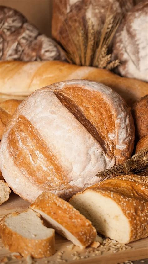 The Science Behind Perfect Bread: Understanding the Role of Ingredients and Techniques