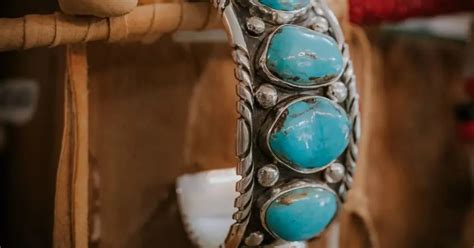 The Science Behind the Captivating Allure of a Turquoise Bracelet