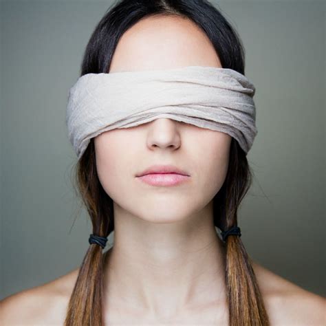 The Significance of Blindfolding in Dreams