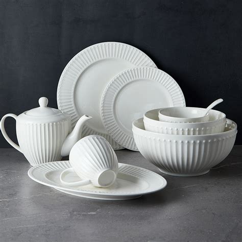 The Significance of Durability in Dinnerware: Key Factors to Consider