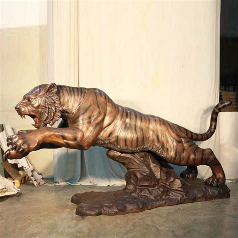 The Symbolic Power of the Majestic Tiger Statue