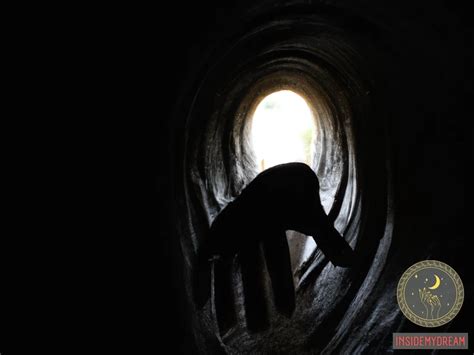 The Symbolism of Tunnel Collapse in Dreams