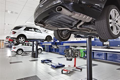 The psychology behind dreaming about automotive repair shops