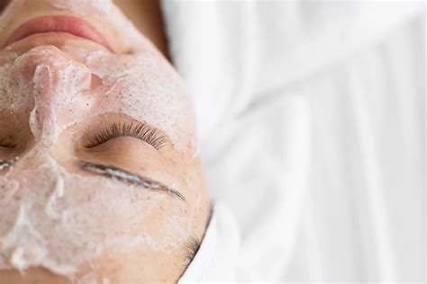 The significance of exfoliation for maintaining healthy skin