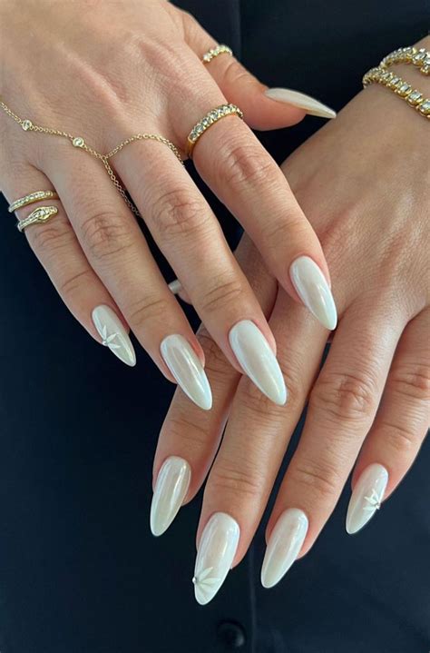 Tips and Tricks for Achieving the Perfect White Manicure