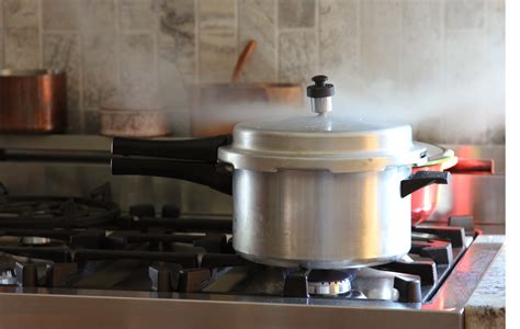 Tips for Efficiently Using a Pressure Cooker