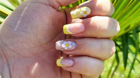 Tips for Selecting the Perfect Shade of Sunshine for Your Nails