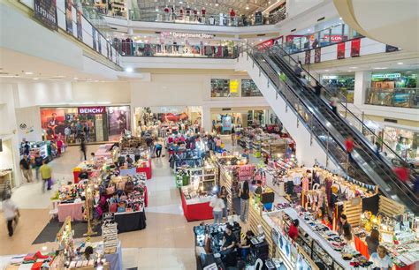 Transforming Family Bonding by Incorporating Shopping Experiences