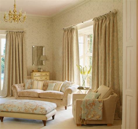 Transforming a Small Room with Light-colored Drapes