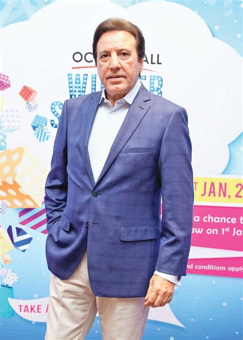 Transitioning from Acting to Directing: Javed Sheikh's Evolution in the Entertainment Industry