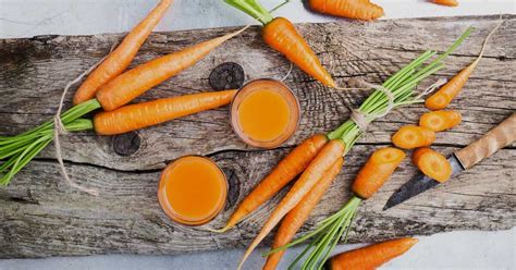 Uncover the Health Advantages of Carrots and the Impact of Peeling