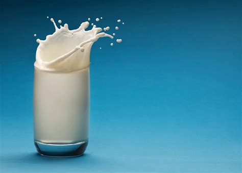 Uncovering the Hidden Messages of Consuming Milk in One's Dreams