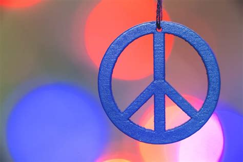 Uncovering the Origins of the Universal Symbol for Peace