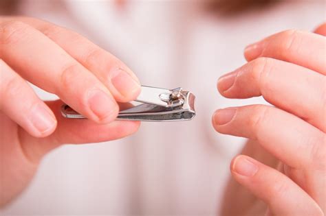 Understanding the Link Between Dreams of Nail Trimming and Personal Grooming