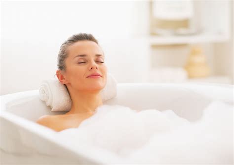 Understanding the Science behind Bathtub Sleeping