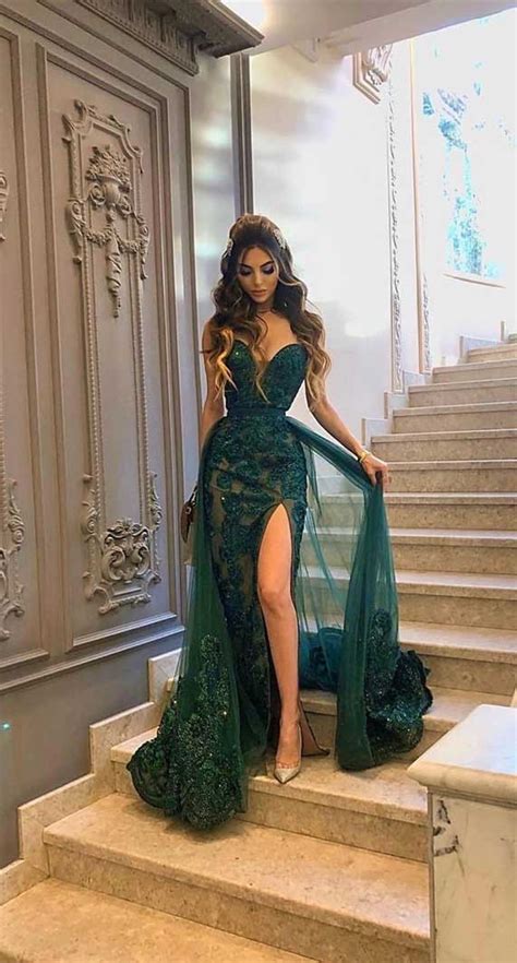 Unleash Your Creativity: Design Your Own Unique Prom Gown