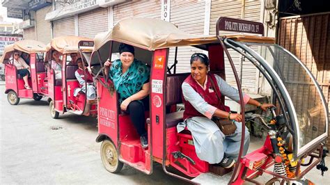 Unleash Your Wanderlust in a Rickshaw Adventure