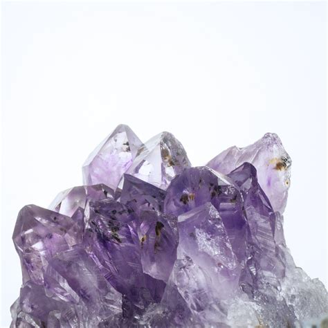 Unleashing Serenity: Harnessing the Healing Powers of the Amethyst Gemstone